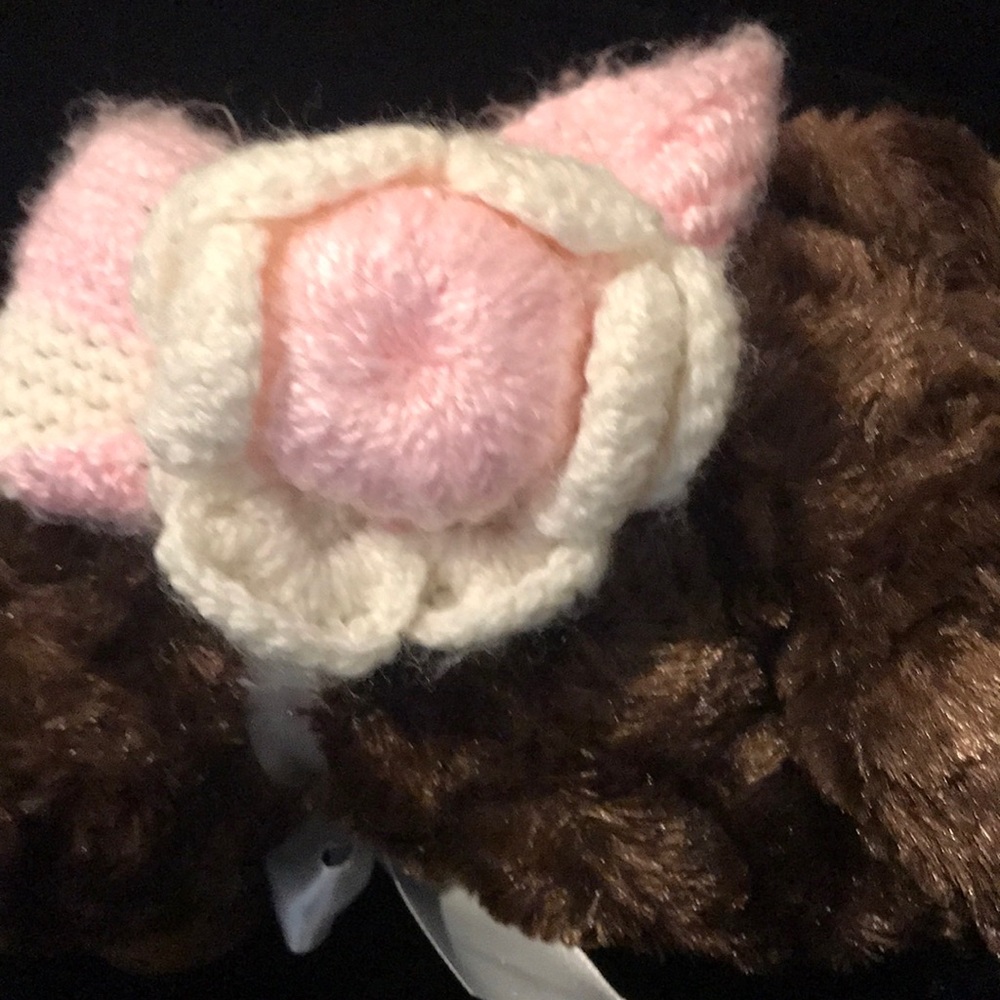 Hat - Picture 3 of 12
